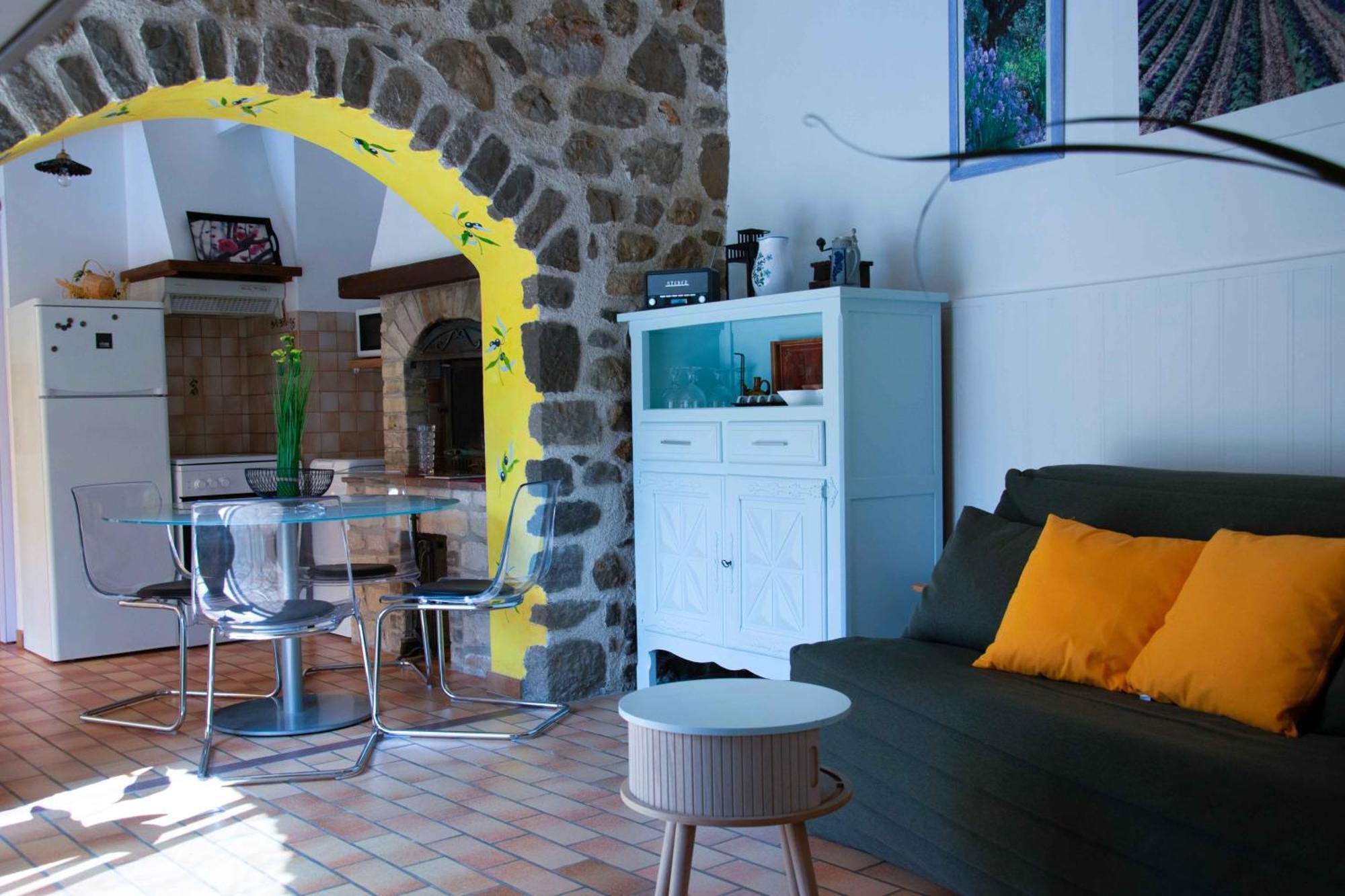 Les Grands Pres Des Baronnies Konuk evi La Roche-sur-le-Buis Dış mekan fotoğraf