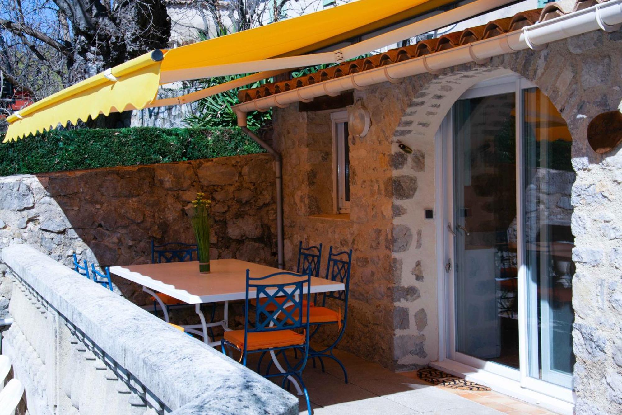 Les Grands Pres Des Baronnies Konuk evi La Roche-sur-le-Buis Dış mekan fotoğraf