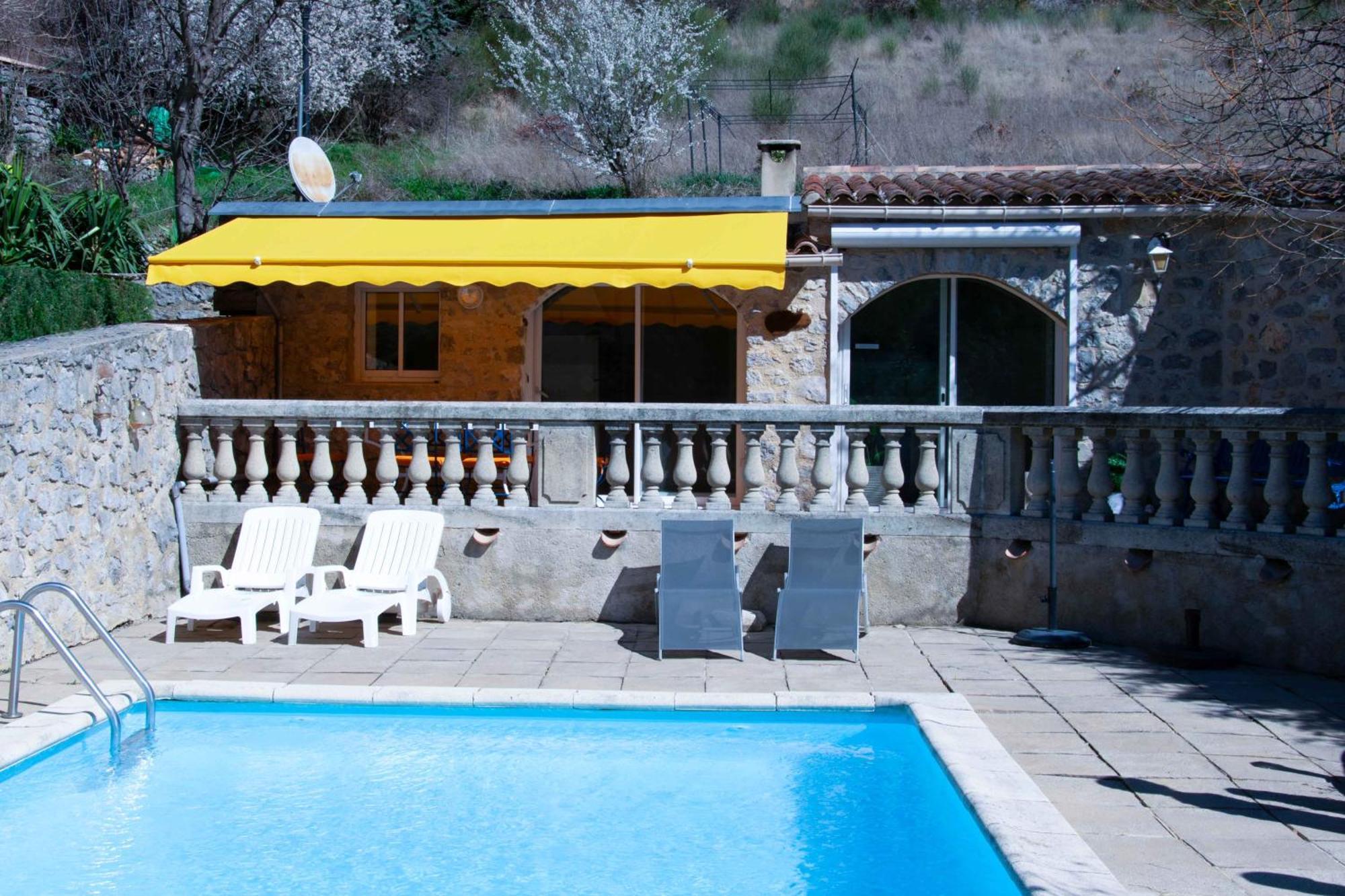 Les Grands Pres Des Baronnies Konuk evi La Roche-sur-le-Buis Dış mekan fotoğraf